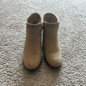 Girls Brown/Tan Suede Boots